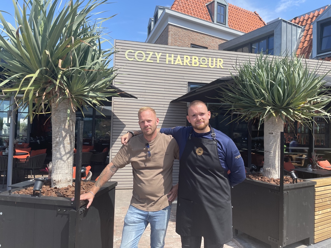 Cozy Harbour geopend: ‘Dit is iets nieuws voor Harderwijk’