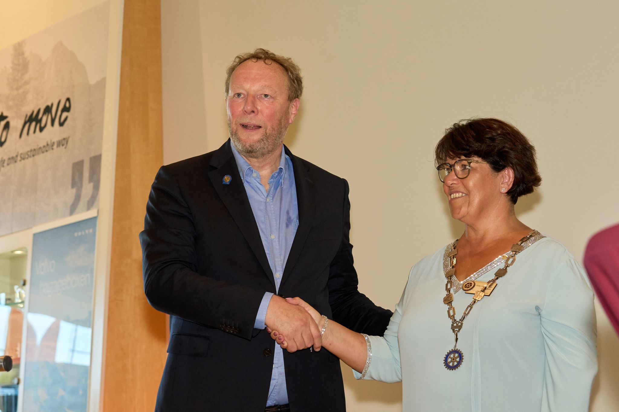 Rotary Ermelo levert nieuwe District Gouverneur