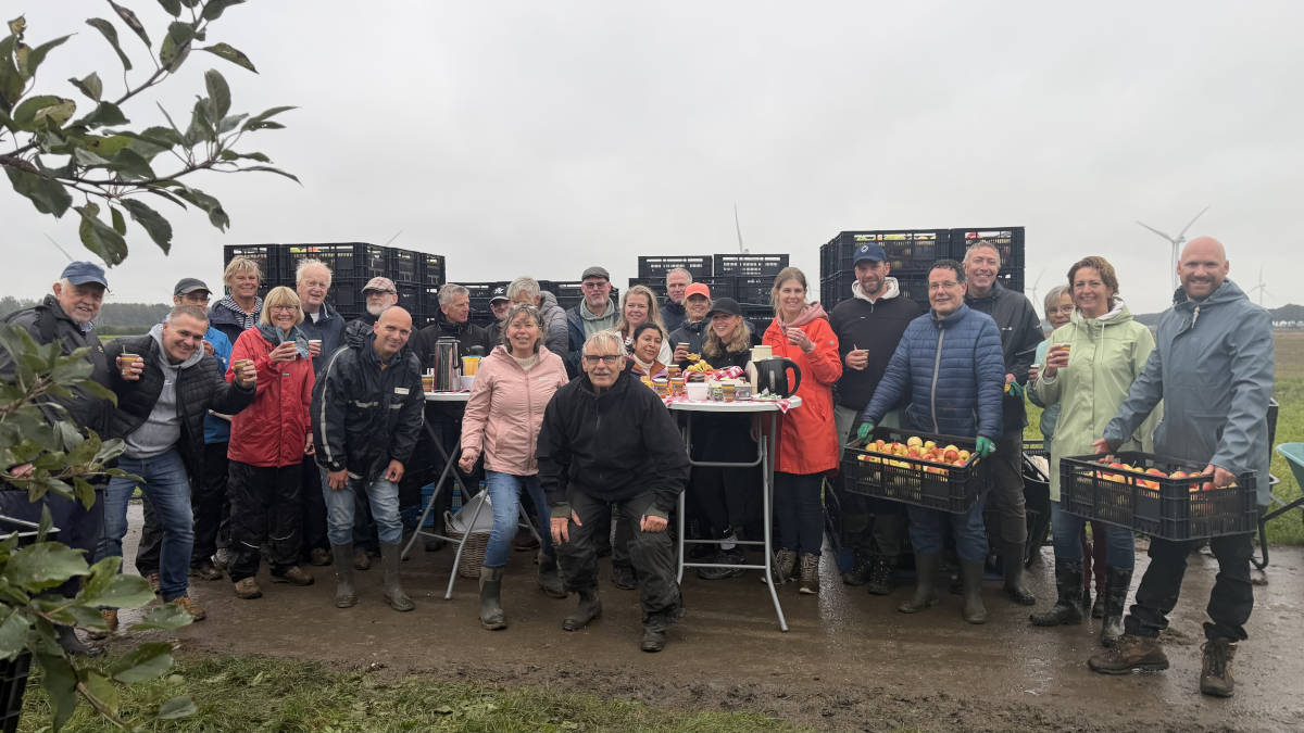 De Laatste Pluk, restfruit plukken voor de Voedselbank en de Gouden Appeltaart